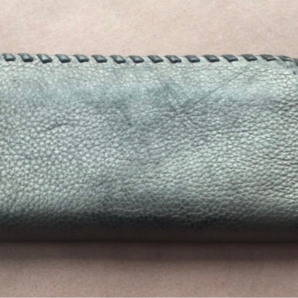 Tory Burch Pewter Metallic Leather Zip Wallet - Picture 1 of 4